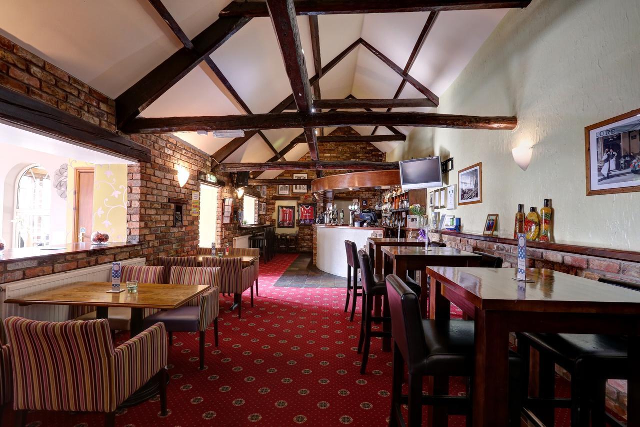 Manor Court Hotel Carnaby ภายนอก รูปภาพ